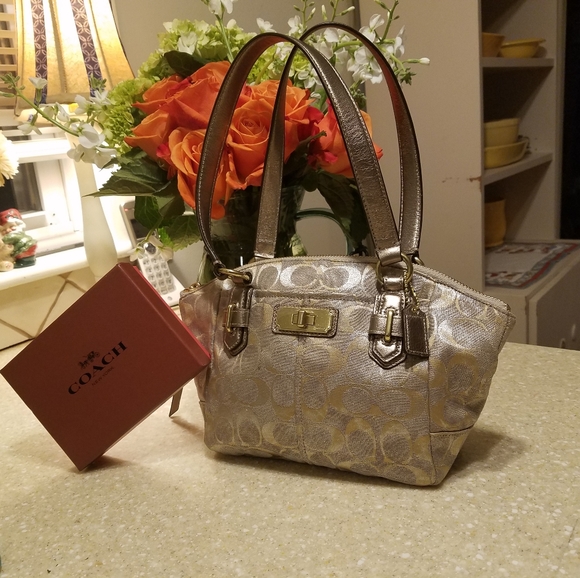 Coach New Chelsea patina satchel - Picture 13 of 16